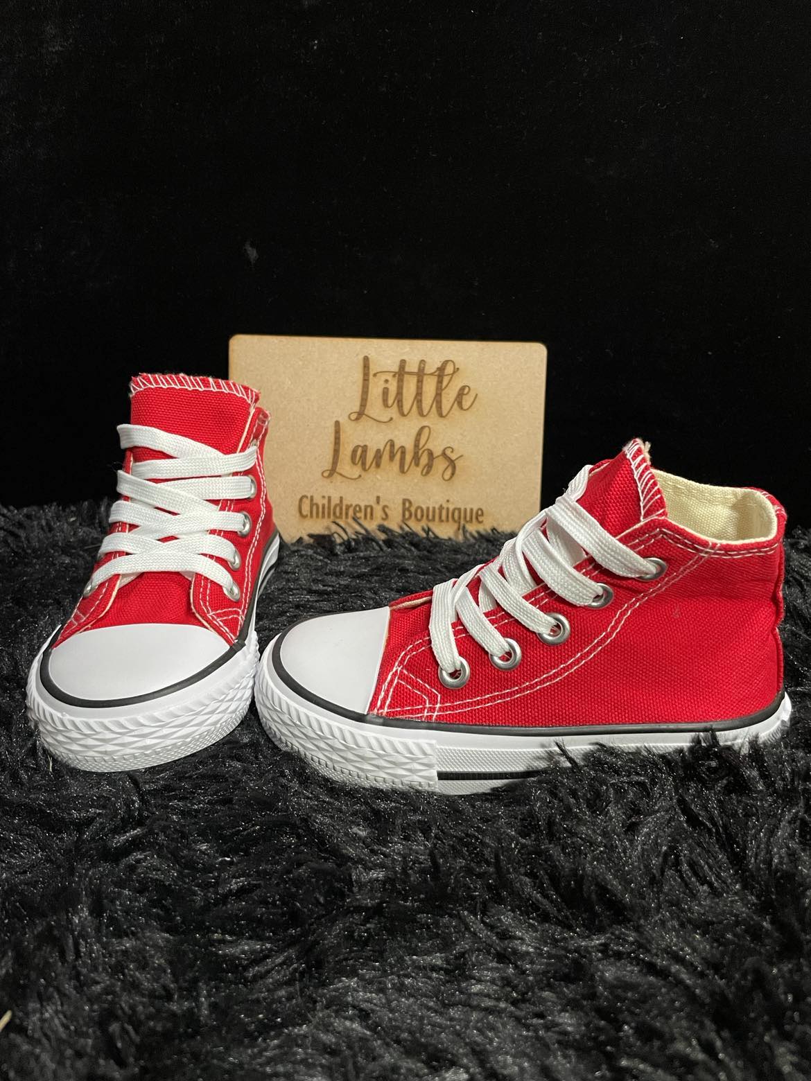 Red Converse RTS