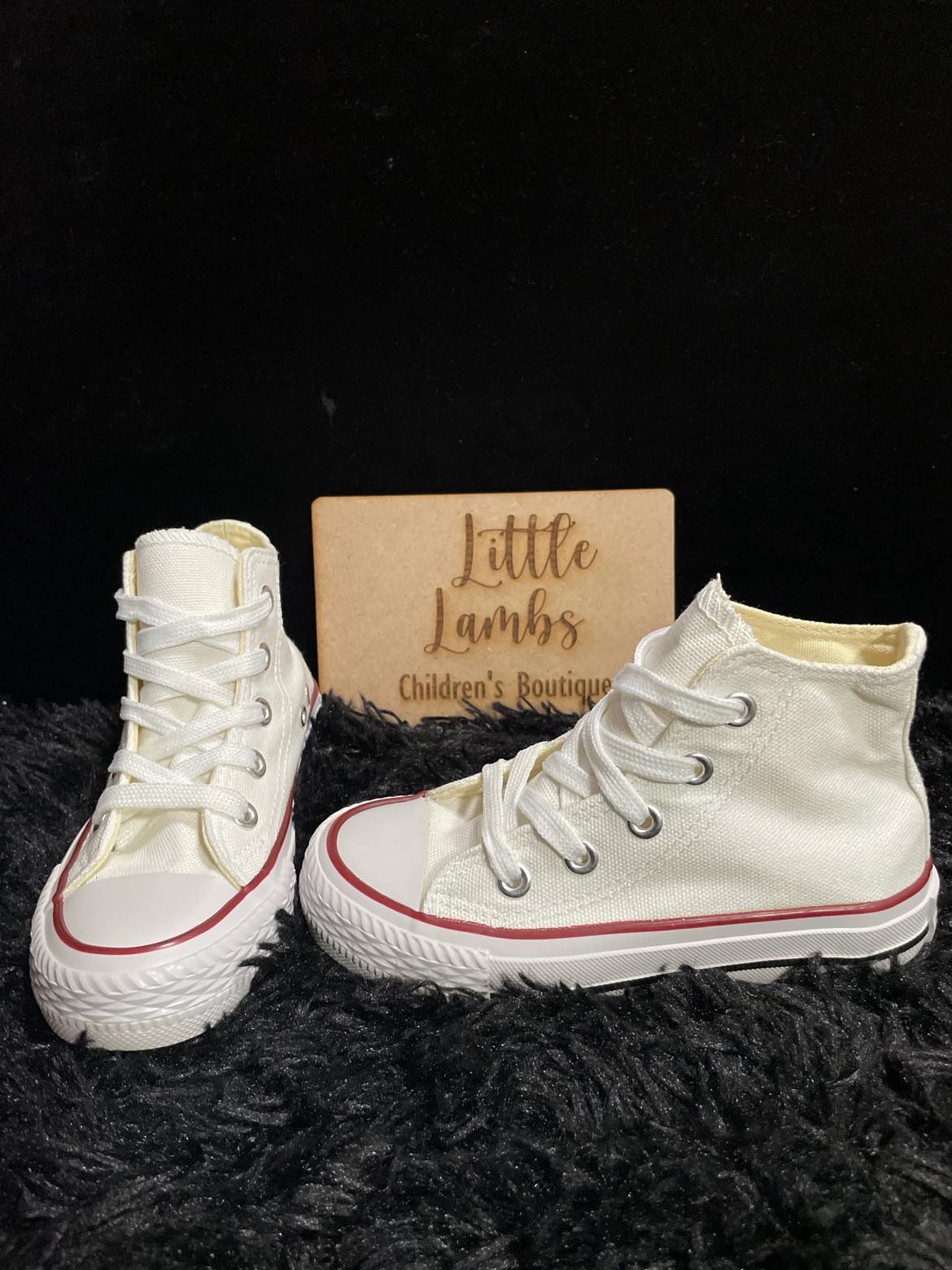 White Converse RTS