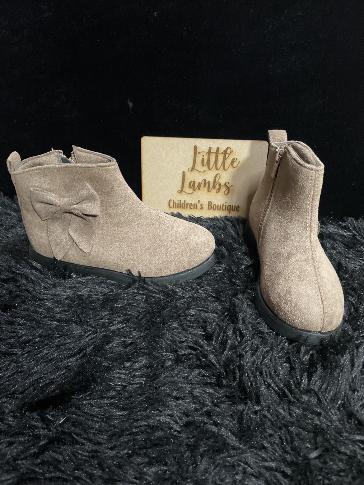 Brown Bow Boots RTS