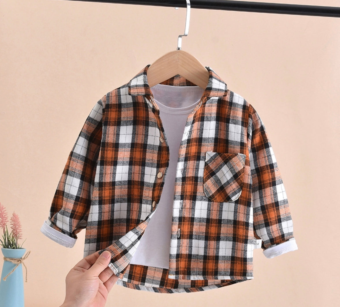 Plaid shirt with collar