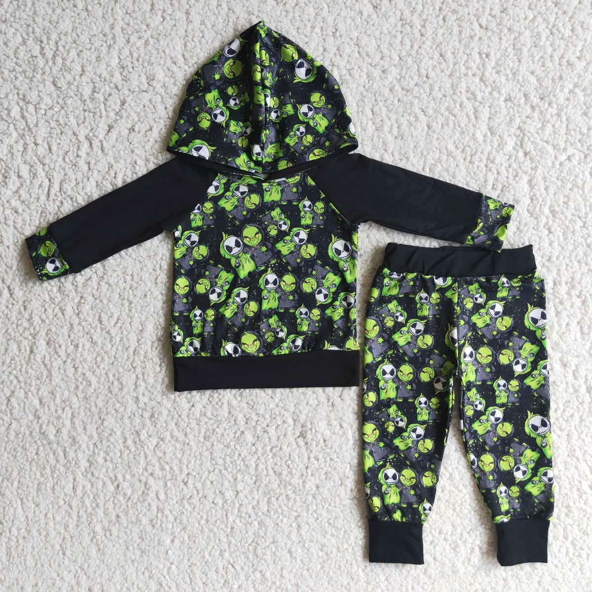 September-preorder-2025-Aier-beetle juice black and green hoodie set