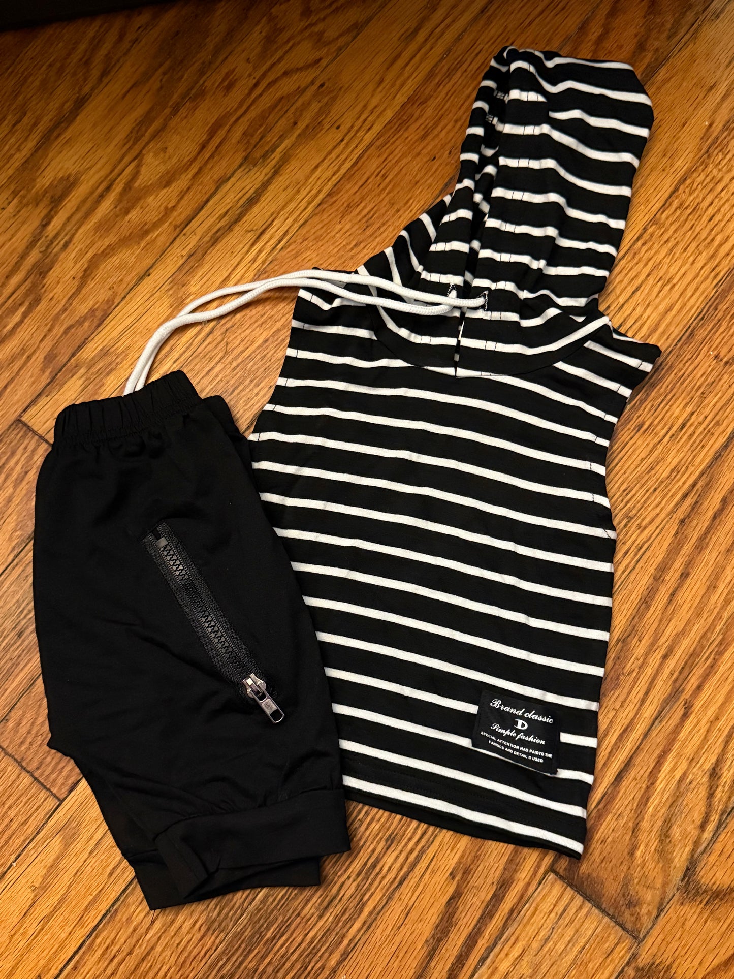 Black white stripped hoodie set