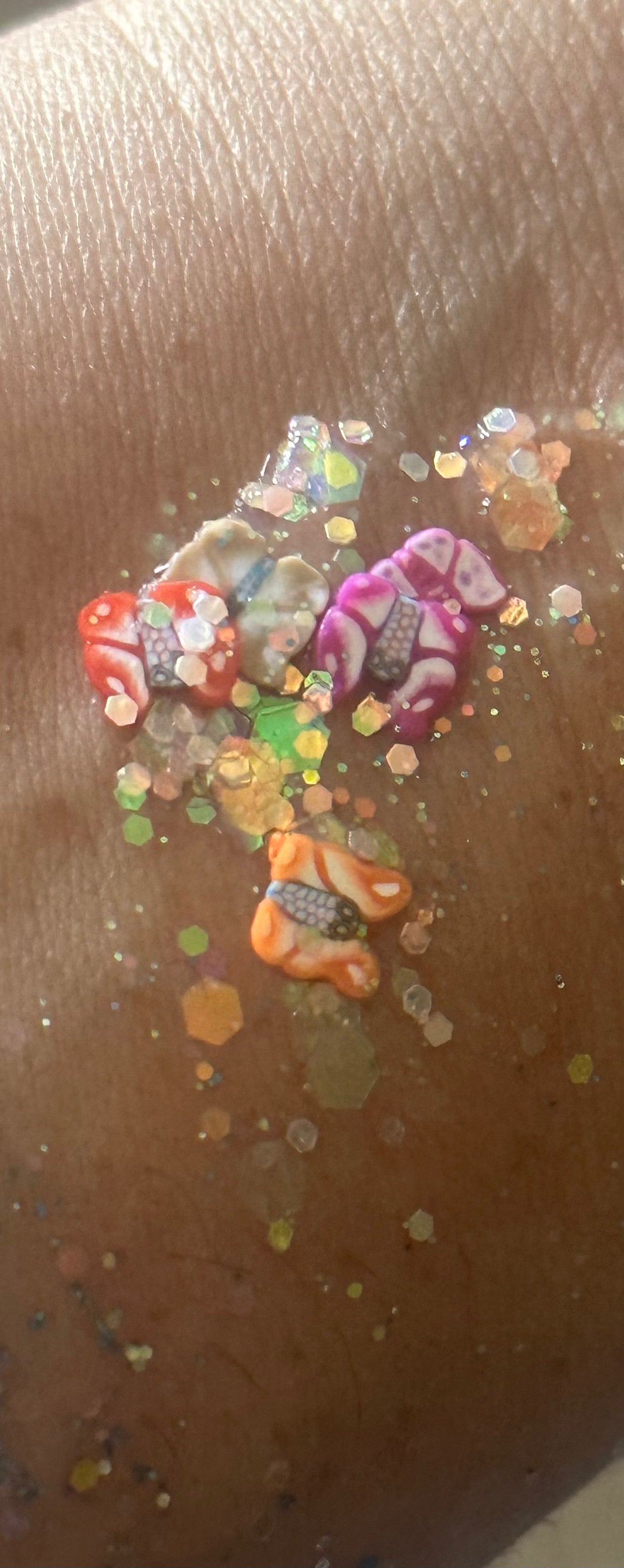 Summer vibe- butterfly garden glitter