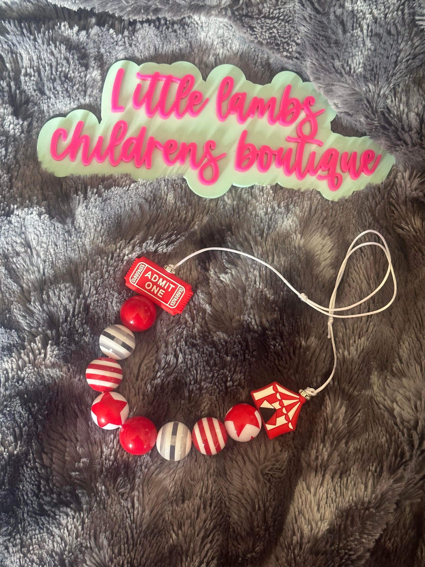 Circus bubblegum necklace