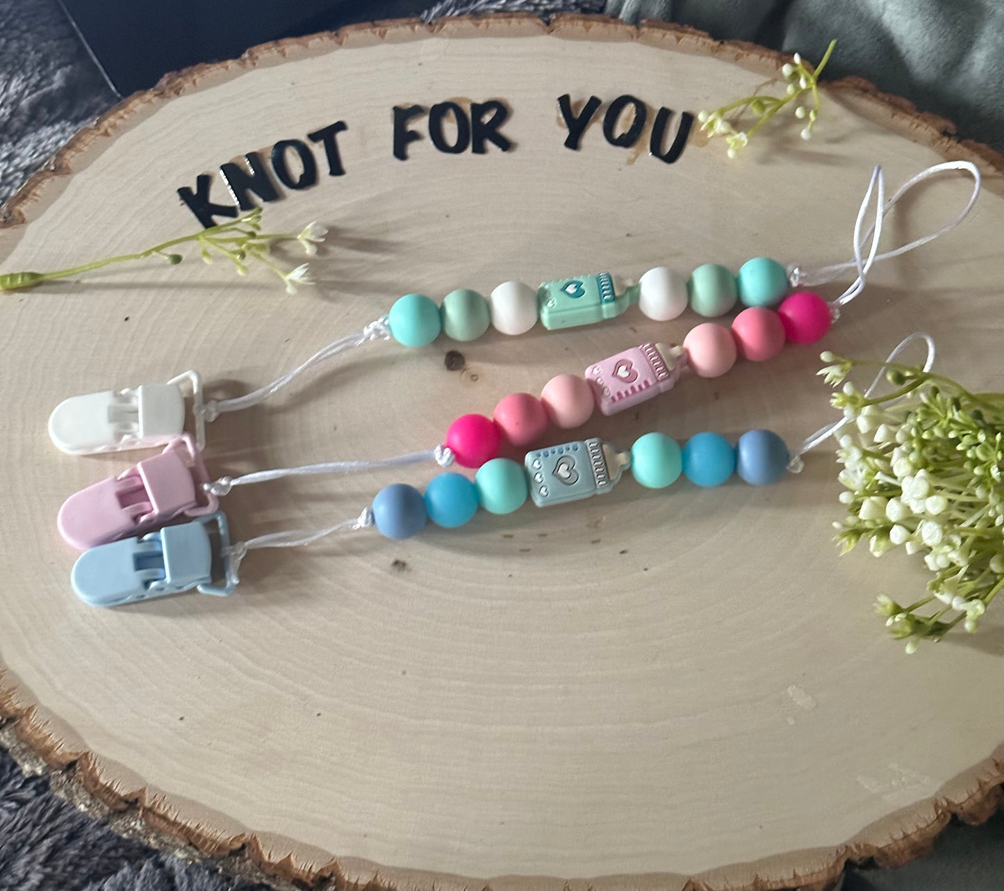 Silicone beaded Pacifier clip