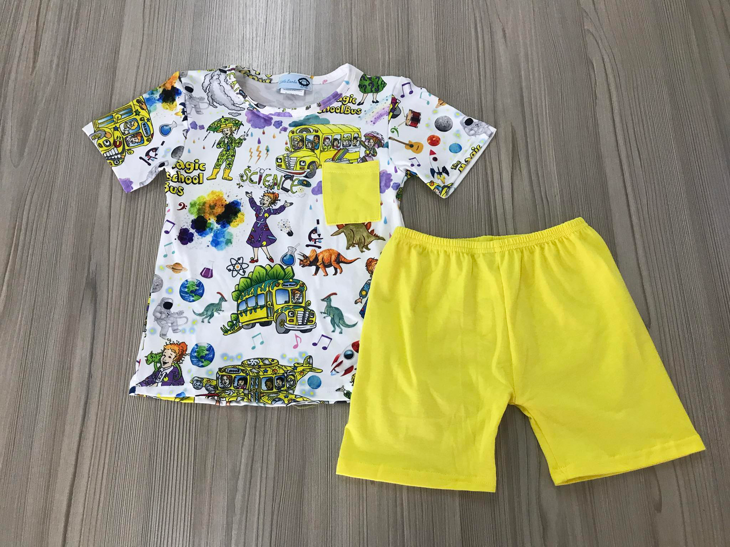 Magical school bus outfit boys