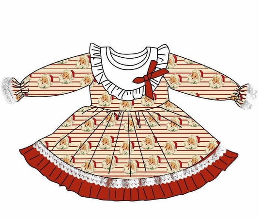 LL Christmas customs-2025-traditional Santa dress