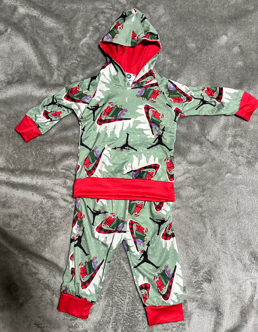 LL custom- Nike Christmas