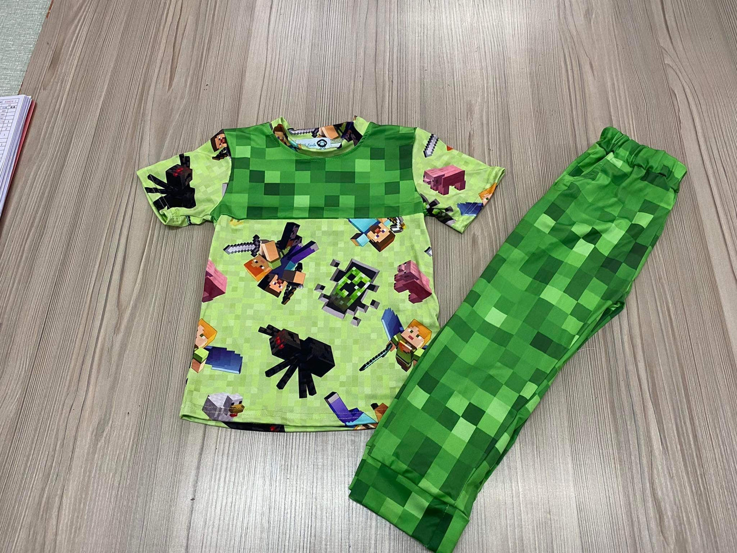 Boys live-2025-minecraft custom