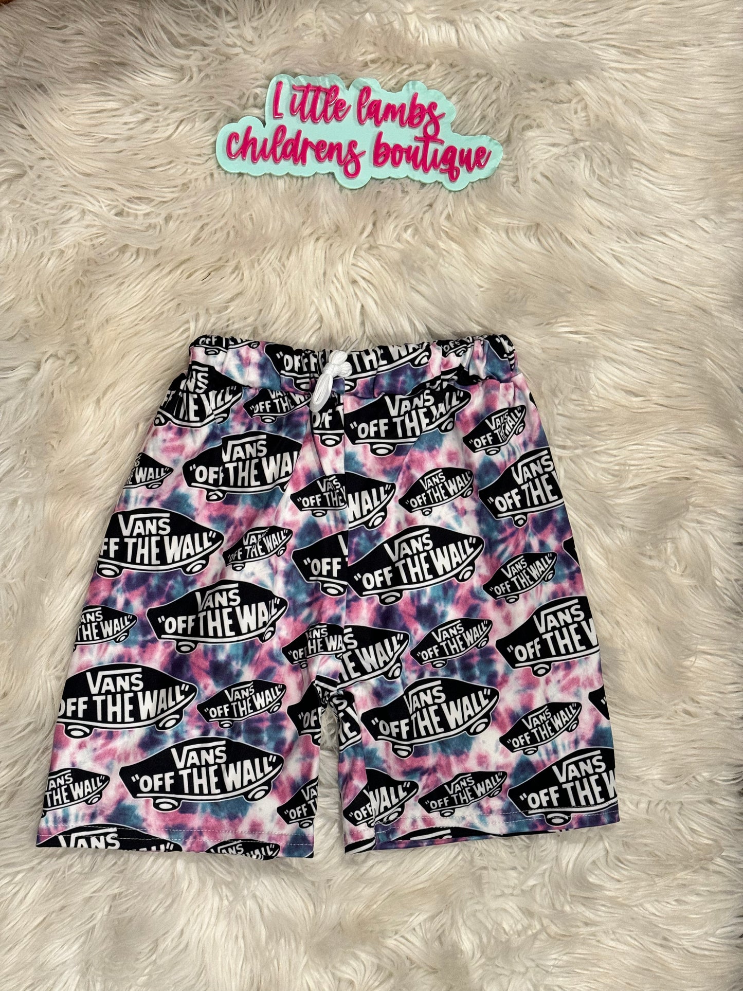 Wall Sale-size 6/7 b0ys
