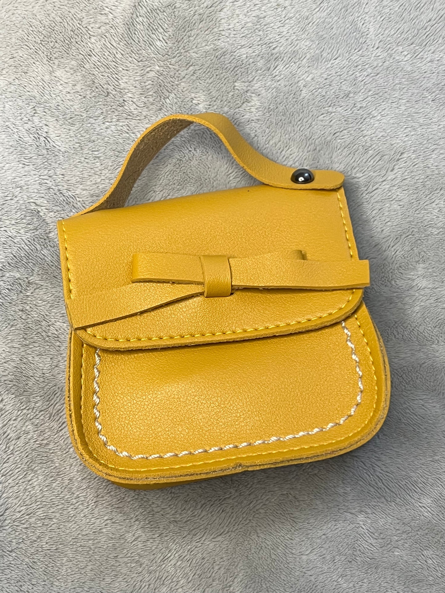 Bow Purse with Straps