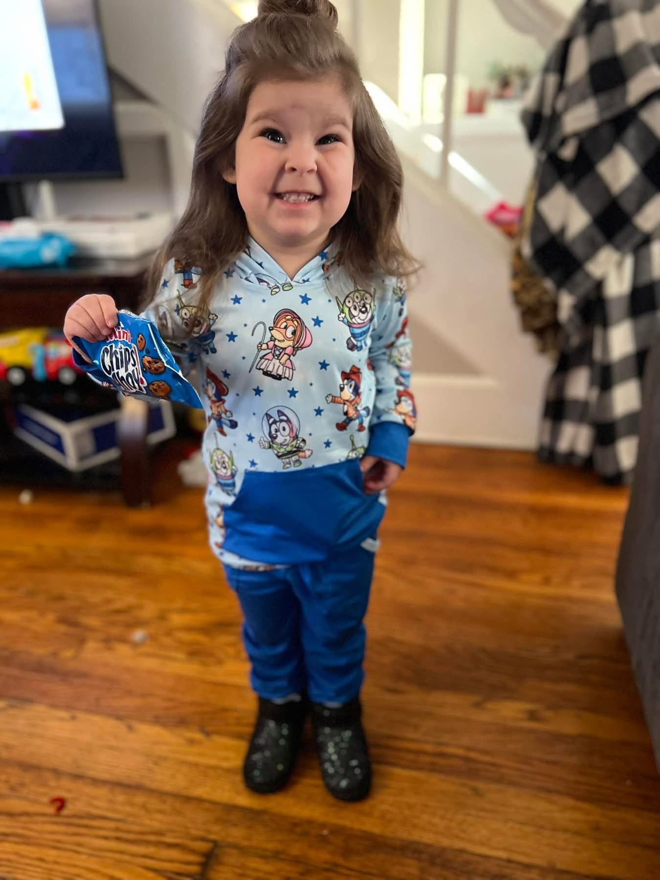Boys live-2025-frozen custom hoodie and pants