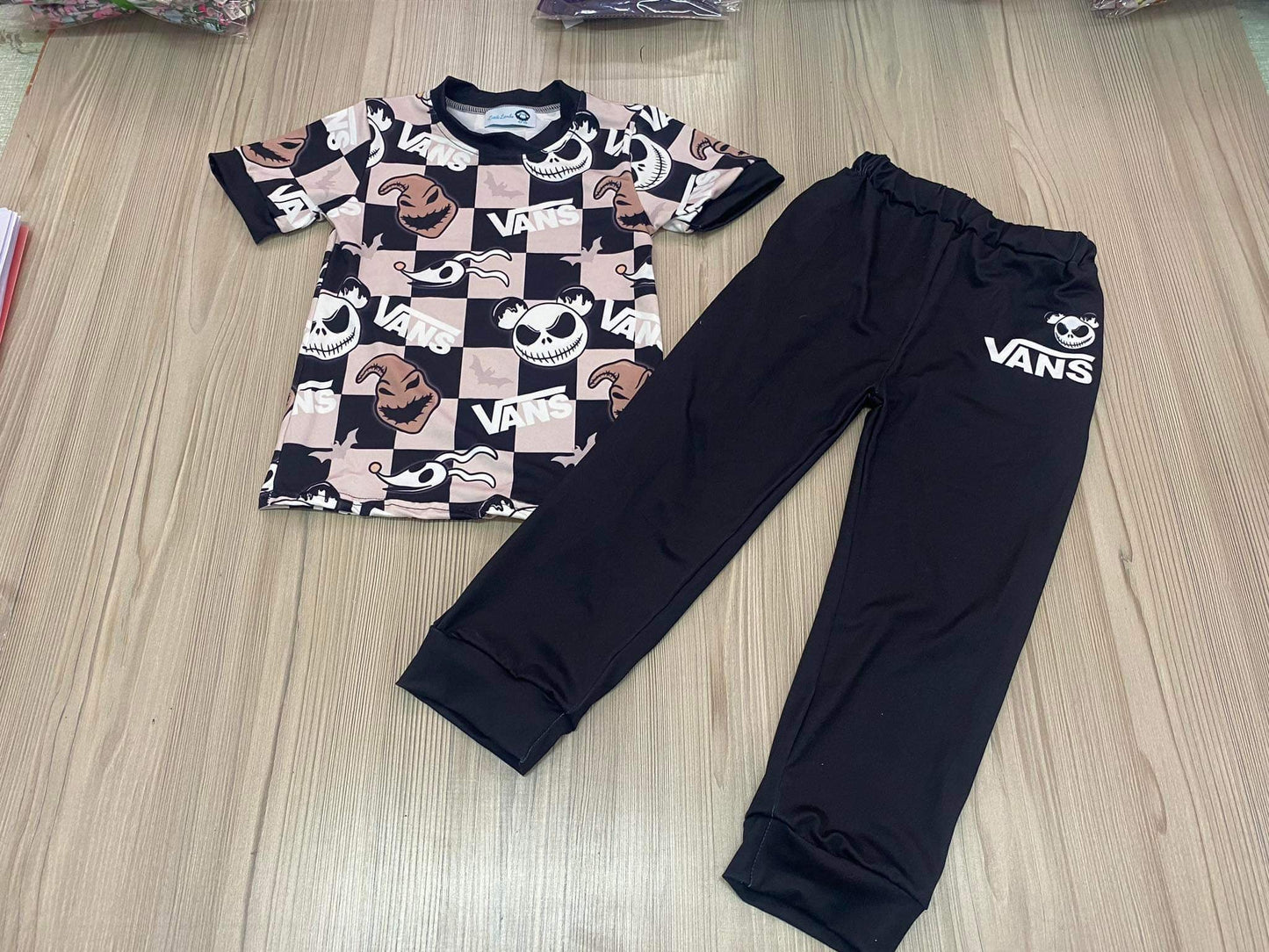 Boys live-2025-vans NBC custom