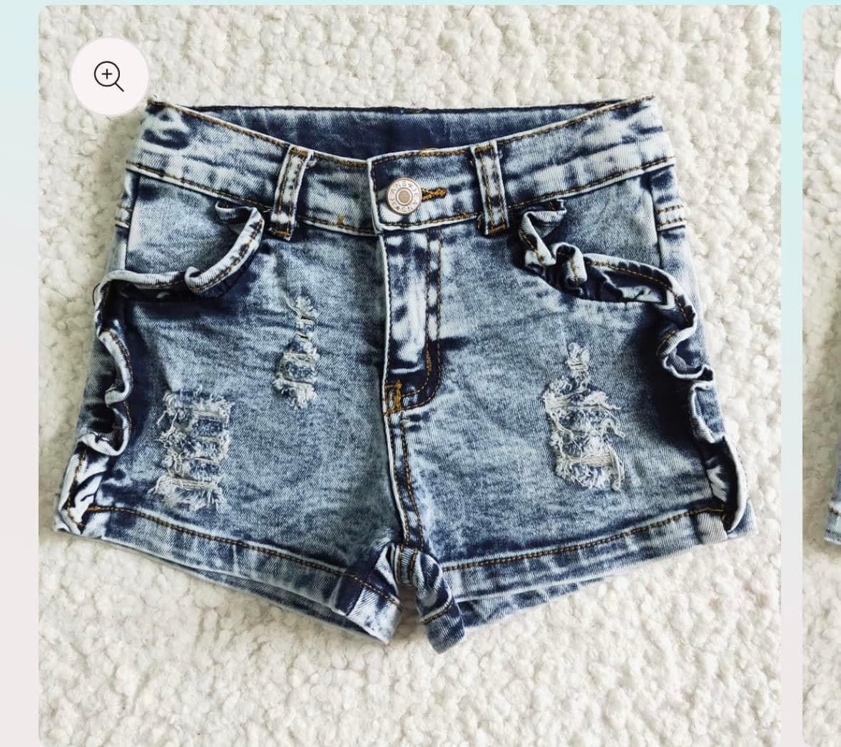 Jean short ripped