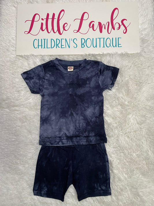 Dark Blue Tie Dye Shorts Outfit