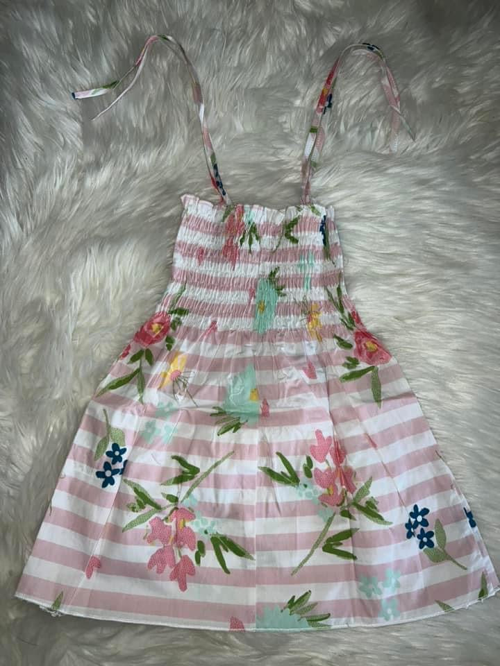 Smocked daisy dress