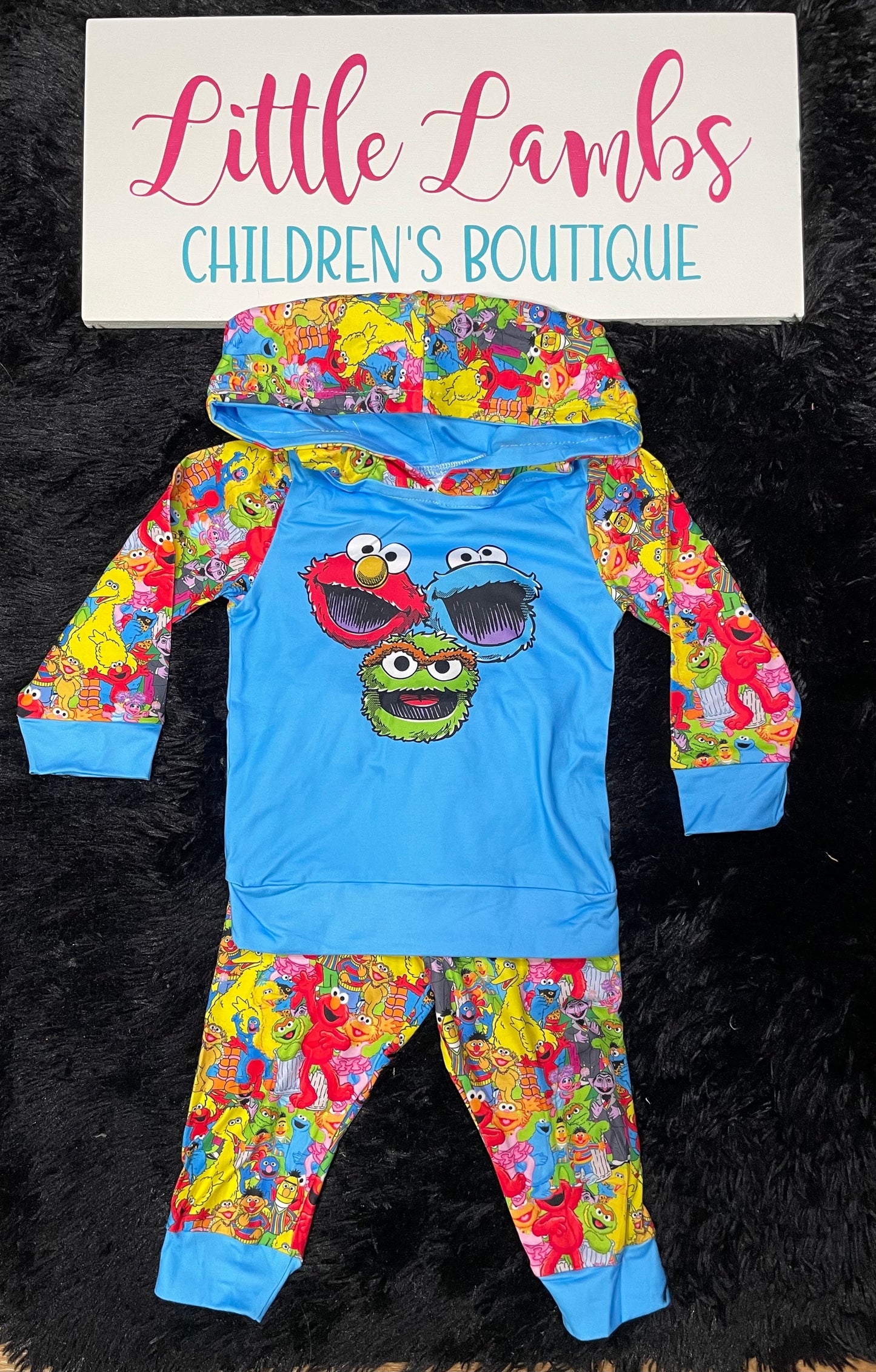Boy’s Elmo and Friends