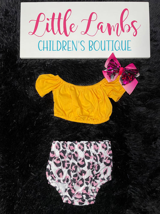 Yellow Crop Top with Cheetah Print Bummies