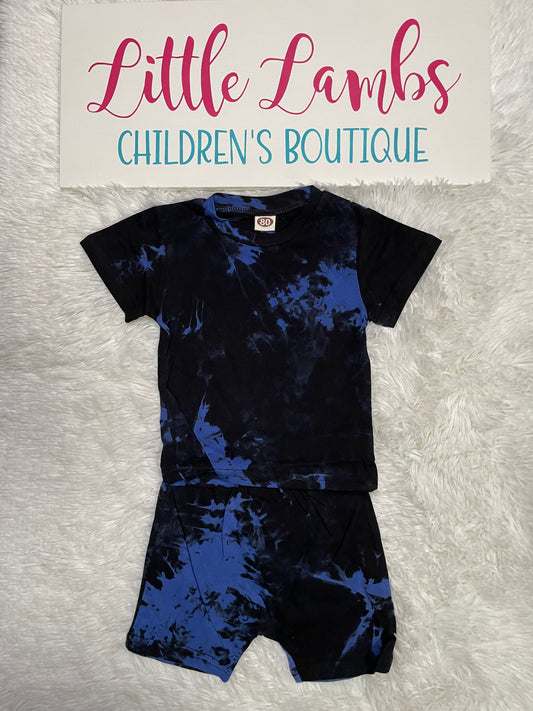 Black and Blue Tie Dye Shorts Outfit