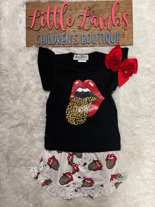 Tongue outfit