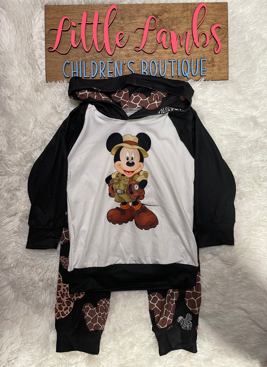 Mickey Mouse safari
