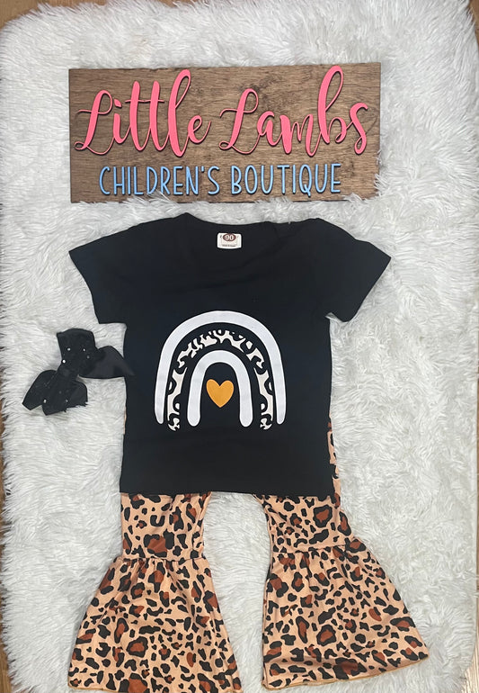 Tiger print pants with black shirt