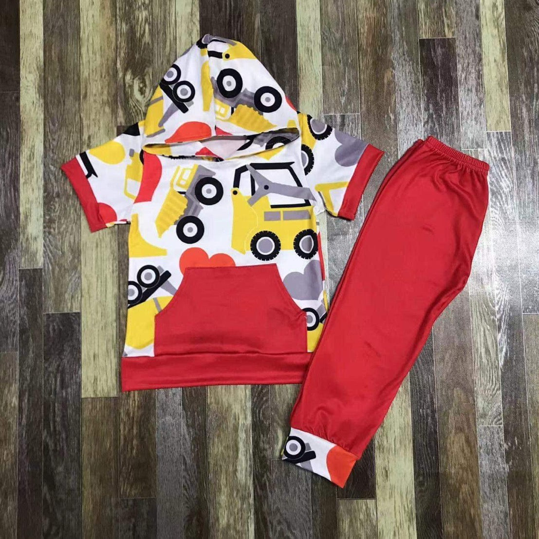 Boys valentines tractor heart short sleeve hoodie