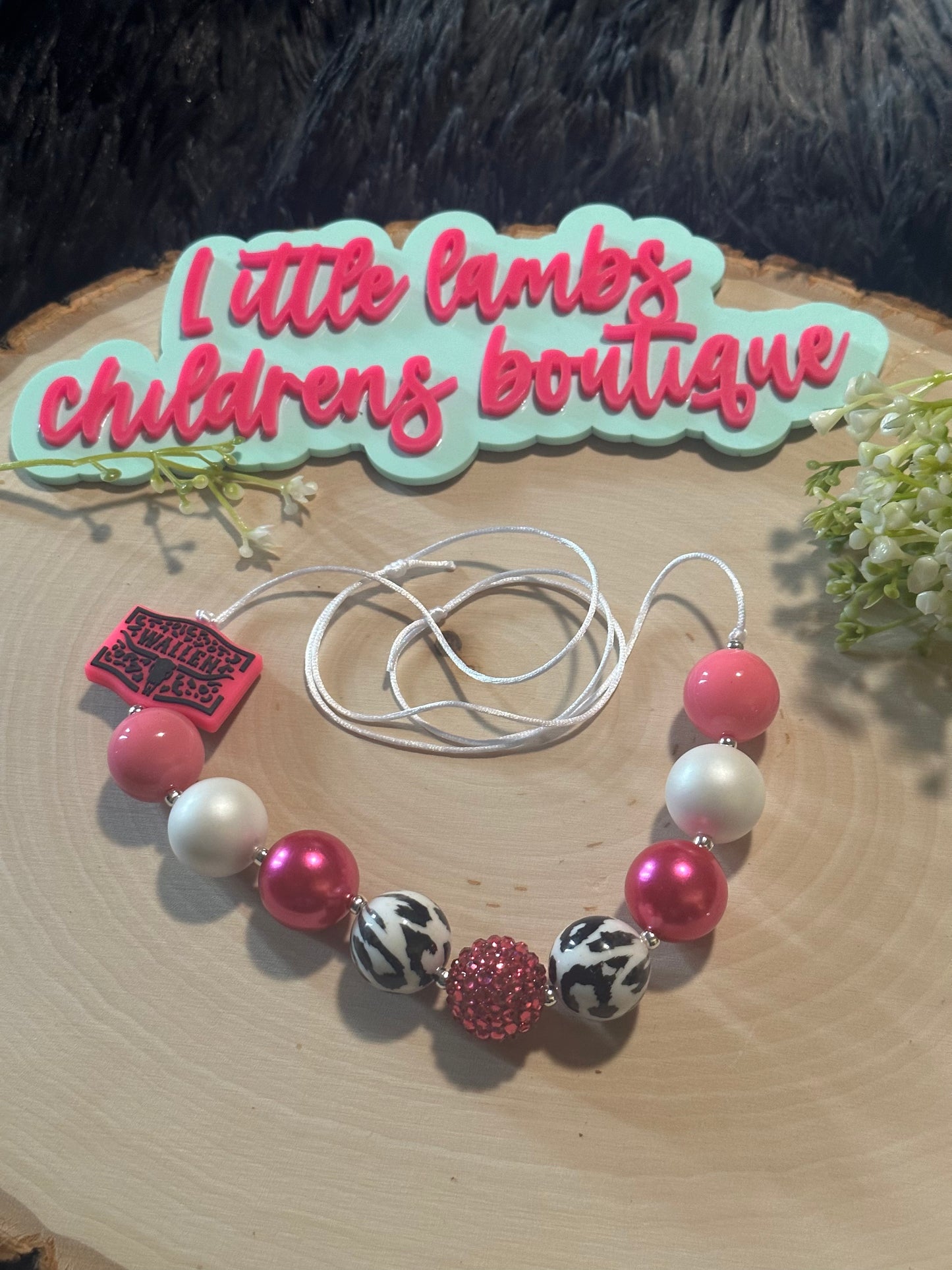 Silicone Wallen bubblegum necklace